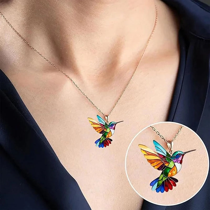 Women’s Hummingbird Pendant Necklace and Earring Set
